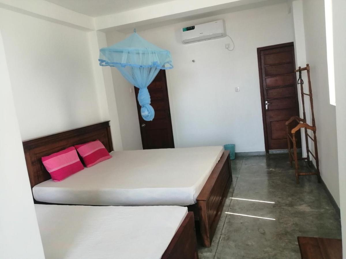 Sena Home Ambalangoda  Bagian luar foto