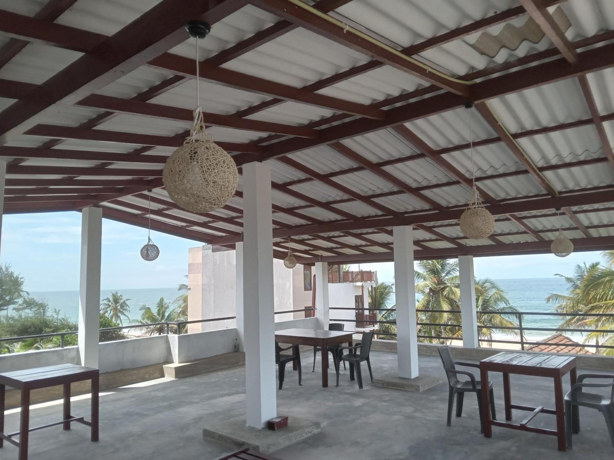 Sena Home Ambalangoda  Bagian luar foto