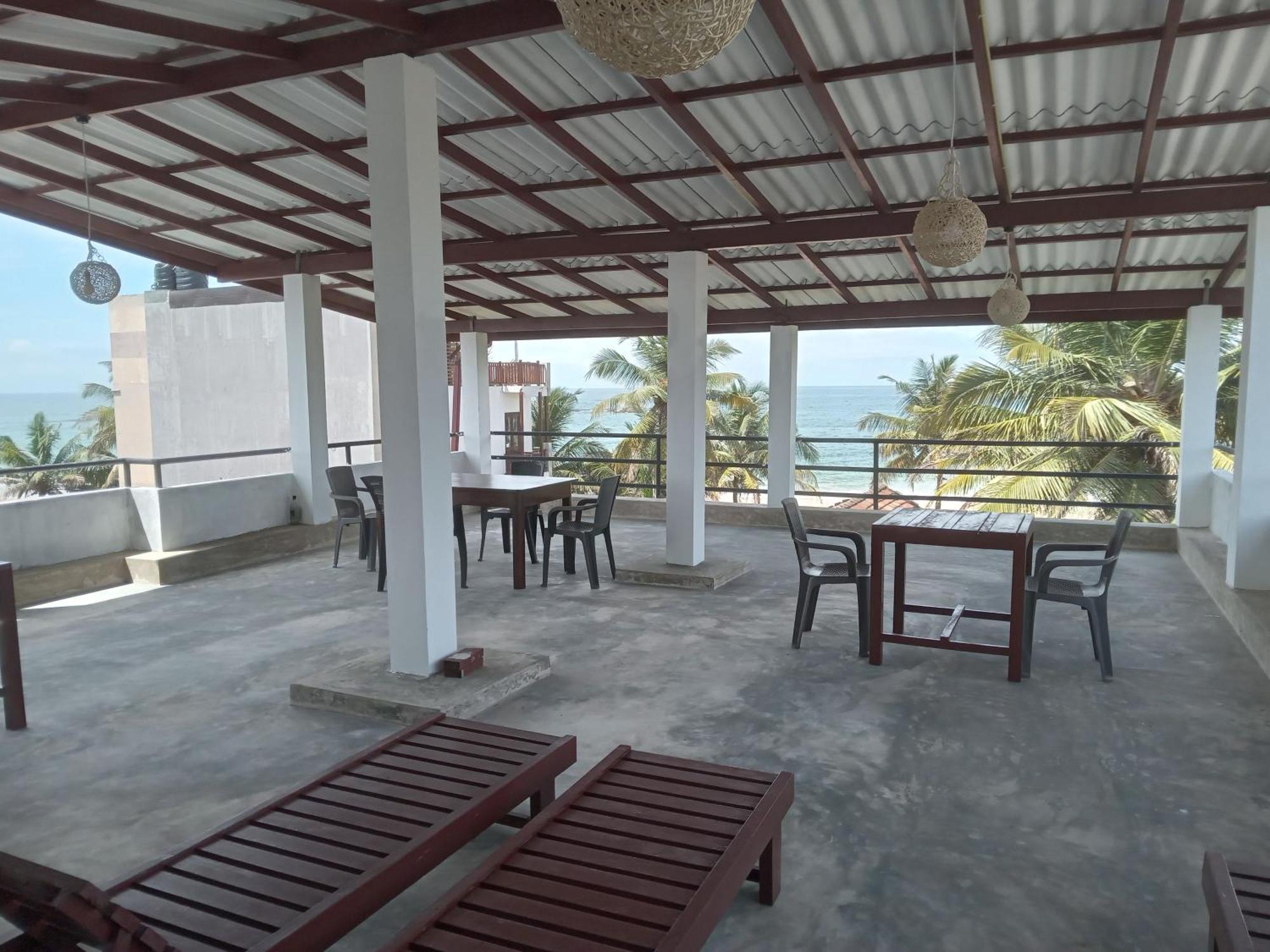 Sena Home Ambalangoda  Bagian luar foto