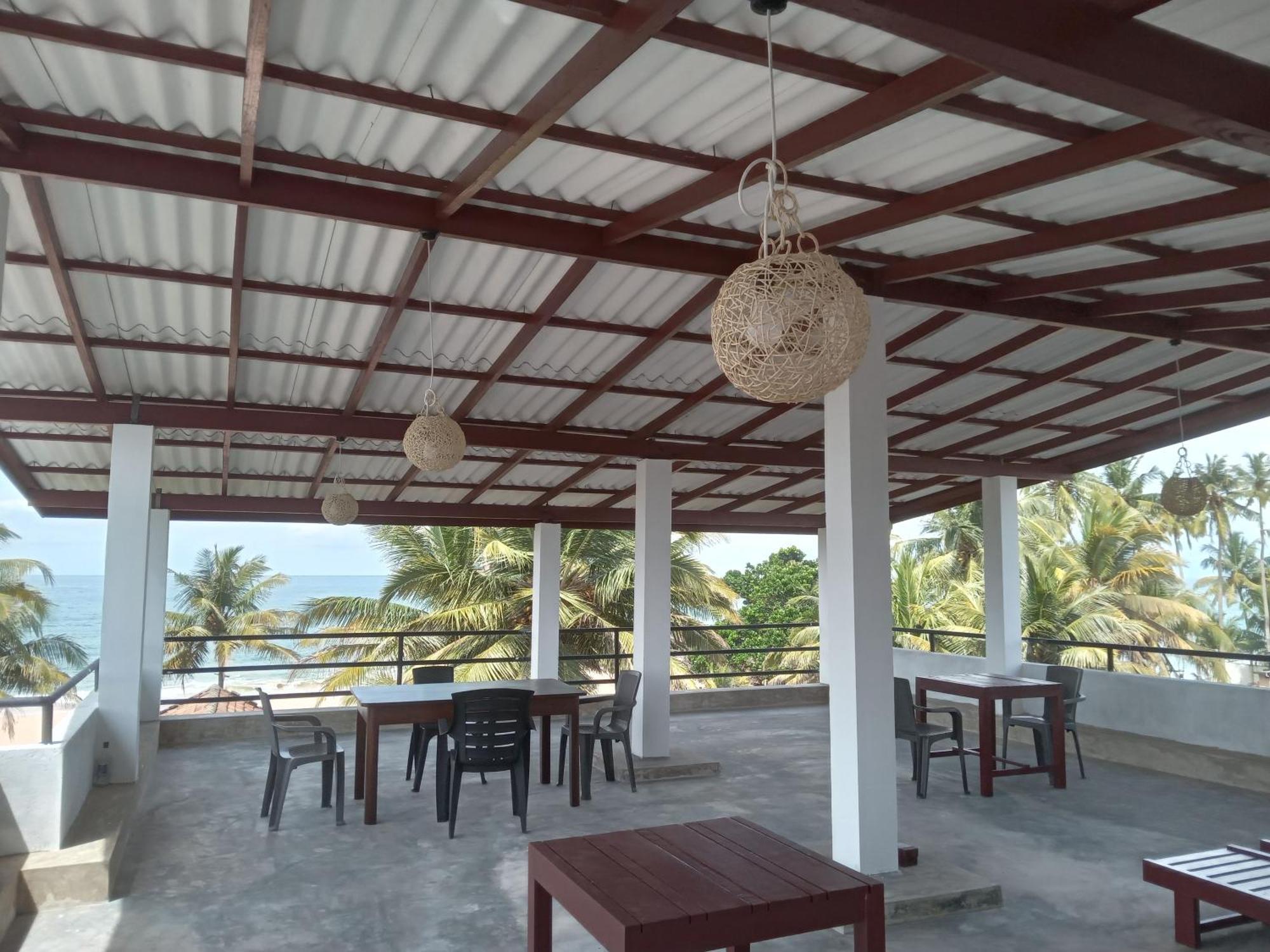 Sena Home Ambalangoda  Bagian luar foto